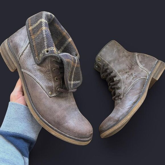 Vintage Y2K Steve Madden plaid fold over combat boots flannel lining handcrafted main image 5